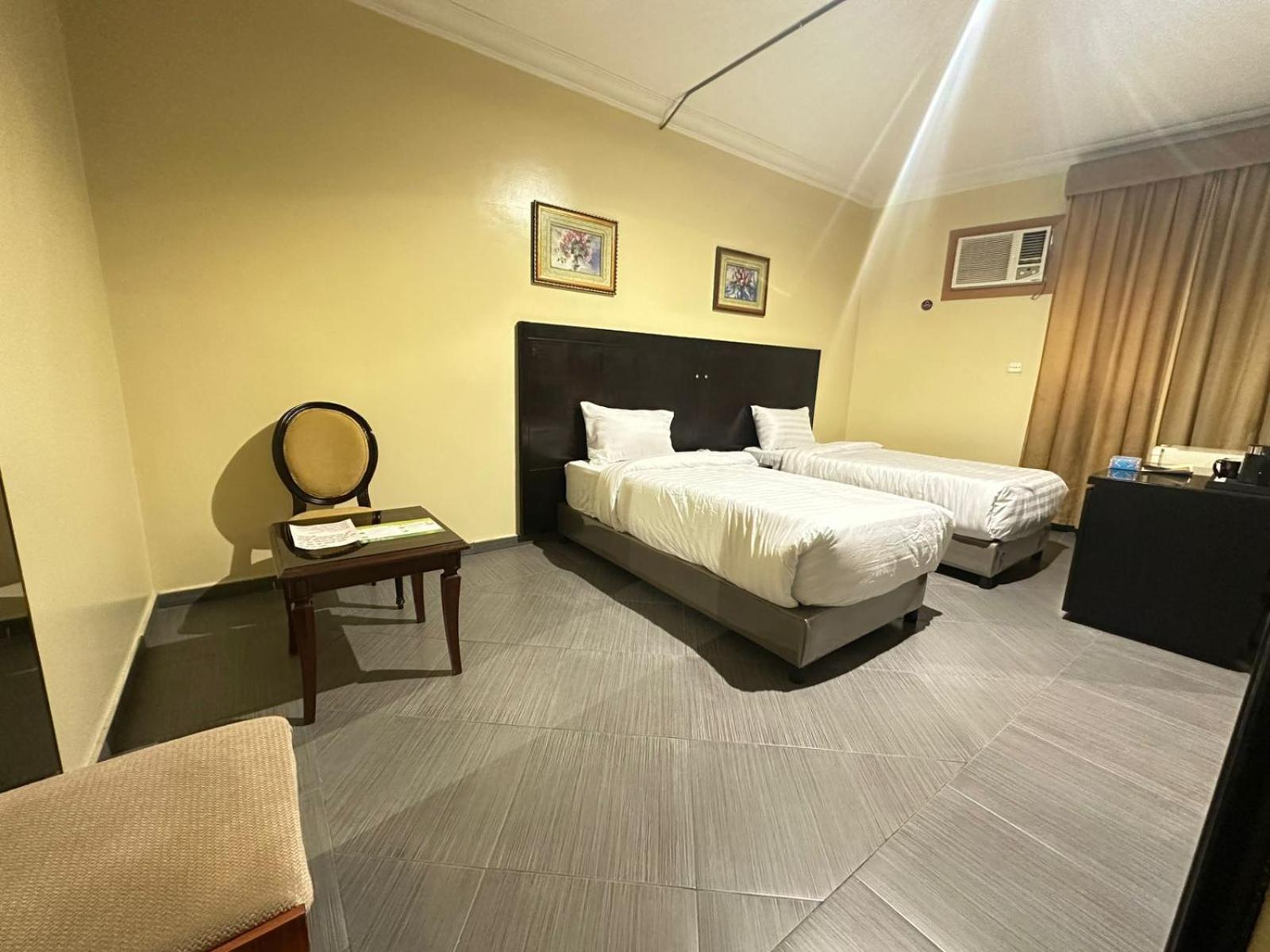 قصر الحمراء للأجنحة الفندقية Riyad Extérieur photo