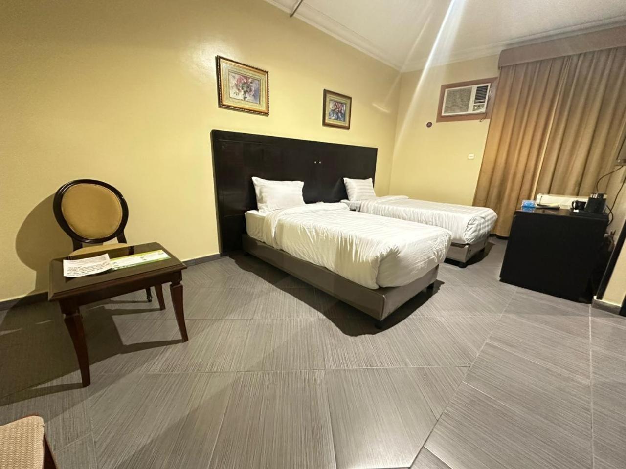 قصر الحمراء للأجنحة الفندقية Riyad Extérieur photo