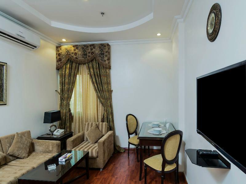 قصر الحمراء للأجنحة الفندقية Riyad Extérieur photo